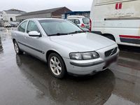 Gebraucht Volvo S60 140 PS (102 kW) 2002 Silber Limousine