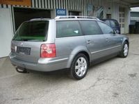 Gebraucht VW Passat 131 PS (96 kW) 2003 Grau metallic Kombi