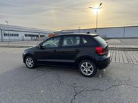 Gebraucht VW Polo 69 PS (50 kW) 2011 Schwarz Kleinwagen