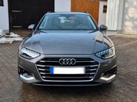 Gebraucht Audi A4 Advanced Plus 163 PS (119 kW) 2022 Grau Kombi