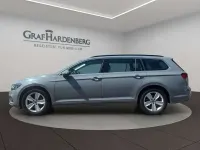 Gebraucht VW Passat Business 200 PS (147 kW) 2023 Grau Kombi