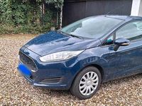 Gebraucht Ford Fiesta 75 PS (55 kW) 2016 Blau Kleinwagen