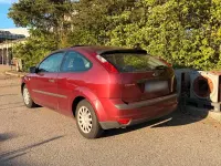 Gebraucht Ford Focus 101 PS (74 kW) 2005 Rot Kleinwagen