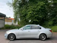 Gebraucht BMW 523 177 PS (130 kW) 2006 Silber Limousine