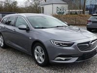 Usado Opel Insignia Innovation 165 HP (121 kW) 2017 Cinzento Carrinha