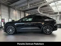 Gebraucht Porsche Macan 300 kW (408 PS) 2024 Schwarz SUV