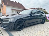 Gebraucht BMW 520 Sport Line 190 PS (139 kW) 2019 Grau Kombi