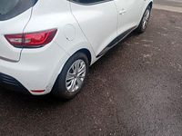 Gebraucht Renault Clio IV LIMITED 90 PS (66 kW) 2018 Weiß Limousine