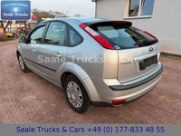 Gebraucht Ford Focus Style 101 PS (74 kW) 2007 Silber Kleinwagen