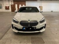 Gebraucht BMW 118 M Sport 140 PS (102 kW) 2020 Weiß Kleinwagen