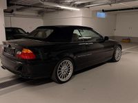 Gebraucht BMW 323 Cabriolet Performance 170 PS (125 kW) 2000 Schwarz Cabrio