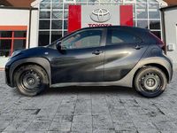 Gebraucht Toyota Aygo X Play 72 PS (52 kW) 2022 Black mica / ink SUV