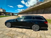 Gebraucht Mercedes E250 211 PS (155 kW) 2015 Schwarz Kombi