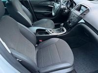 Gebraucht Opel Insignia Innovation 140 PS (102 kW) 2012 Grau Limousine