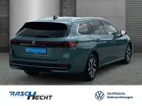 Gebraucht VW Passat Business 122 PS (89 kW) 2025 Maripositgrün metallic Kombi