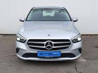 Gebraucht Mercedes B200 Progressive 163 PS (119 kW) 2020 Iridiumsilber Van / Kleinbus