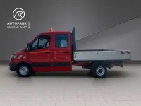 Używany Mercedes Sprinter 163 KM (119 kW) 2015 Czerwony Van