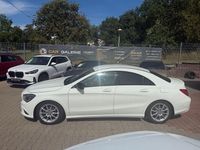 Gebraucht Mercedes CLA200 Night 156 PS (114 kW) 2016 Weiß Limousine