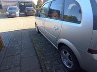 Gebraucht Opel Meriva 101 PS (74 kW) 2010 Silber Van / Kleinbus