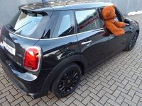 Gebraucht Mini ONE Essential 102 PS (75 kW) 2022 Schwarz Kleinwagen