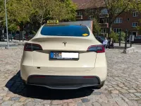 Occasion Tesla Model Y 189 kW (258 ch) 2024 Beige SUV