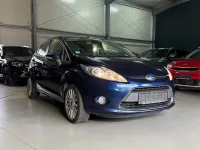 Gebraucht Ford Fiesta Titanium 97 PS (71 kW) 2011 Blau Limousine