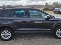 Neu Skoda Karoq Selection 150 PS (110 kW) 2025 Black magic perleffekt SUV