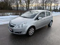 Usado Opel Corsa Edition 80 HP (58 kW) 2009 Prateado Citadino