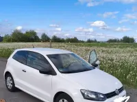 Używany VW Polo Trendline 60 KM (44 kW) 2010 Biały Hatchback