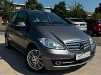 Gebraucht Mercedes A200 136 PS (100 kW) 2009 Grau Limousine