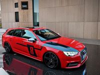 Gebraucht Audi A4 S-Line 150 PS (110 kW) 2015 Rot Kombi