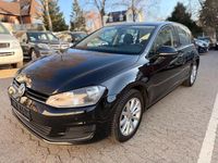 Second-hand VW Golf VII Trendline 110 CP (80 kW) 2014 Negru Berlinǎ