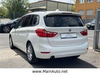 gebraucht BMW 218 Autom./7-Sitze/Panoram/NAVI/LED
