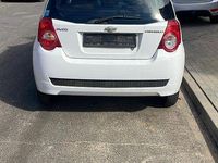 Gebraucht Chevrolet Aveo 84 PS (61 kW) 2010 Weiß Limousine