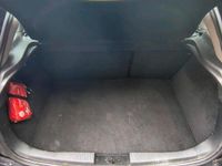 Second-hand Ford Focus 101 CP (74 kW) 2003 Negru Berlinǎ