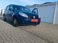 Gebraucht Dacia Sandero 75 PS (55 kW) 2009 Blau Limousine