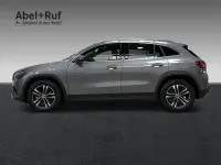 Gebraucht Mercedes GLA200 163 PS (119 kW) 2025 lack mountaingrau SUV