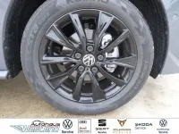 Gebraucht VW T7 Life 150 PS (110 kW) 2025 Pure grey (grau) Van