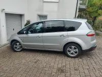 Gebraucht Ford S-MAX Titanium 140 PS (102 kW) 2008 Silber Van / Kleinbus