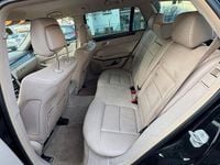 Gebraucht Mercedes E220 170 PS (125 kW) 2013 Schwarz Kombi