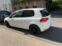 Gebraucht VW Golf 110 PS (80 kW) 2009 Weiß Coupé