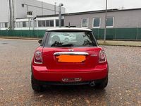 Gebraucht Mini Cooper 122 PS (89 kW) 2011 Rot Kleinwagen