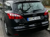 Gebraucht Ford Focus 125 PS (91 kW) 2014 Schwarz Kombi