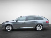 Gebraucht Skoda Superb Style 150 PS (110 kW) 2023 Graphitegrau metallic Kombi