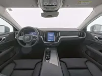 Gebraucht Volvo V60 CC Plus 196 PS (144 kW) 2024 Vapour grey / metallic Kombi