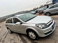 Gebraucht Opel Astra Edition 125 PS (91 kW) 2005 Silber Kombi