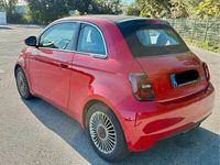 Gebraucht Fiat 500e Red 86 kW (118 PS) 2022 Rot Cabrio