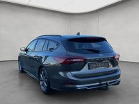 Gebraucht Ford Focus ST-Line X 155 PS (114 kW) 2024 Magnetic metallic Kombi