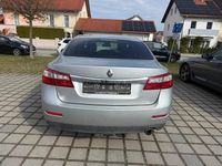 Gebraucht Renault Latitude Initiale Paris 140 PS (102 kW) 2011 Silber Limousine