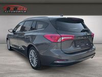 Usado Ford Focus Titanium 150 CV (110 kW) 2019 Gris Familiar